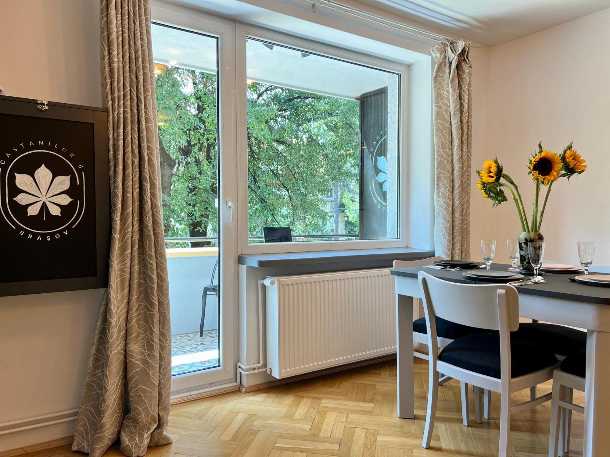 Castanilor 6 - Hip Industrial Apartment Close To City Centre Braşov Esterno foto